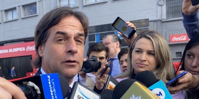 Lacalle Pou  dijo que cuando en 2019 afirm que no iba a aumentar la edad jubilatoria, fue a la luz "de los informes tcnicos del momento"
