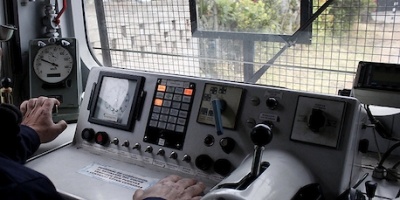 Piden reactivar transporte de piedra caliza por tren