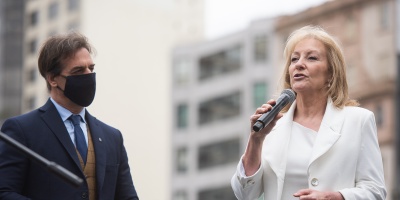 Carolina Cosse dijo que le parece muy bien que se instale fibra �ptica en Casavalle y que festeja que llegue a Cerro Pelado