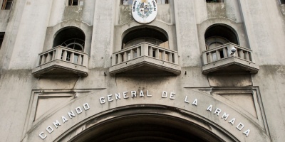 Dos oficiales de la Armada fueron apartados de sus cargos y sancionados