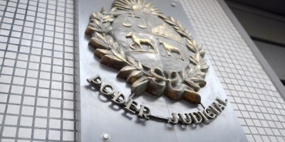 Justicia cita a Presidencia y a senadores del MPP por pedido de informacin sobre iniciativas privadas