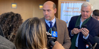 Lema indic� que unos dos mil estudiantes a los que se les suspendi� la asignaci�n volvieron a estudiar