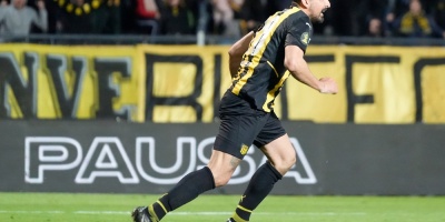Pe�arol le dice casi adi�s a la temporada