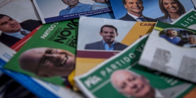 Di�logo: L�deres pol�ticos se ven las caras