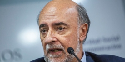 Gobierno analiza si extiende el seguro de paro en el sector tur�stico