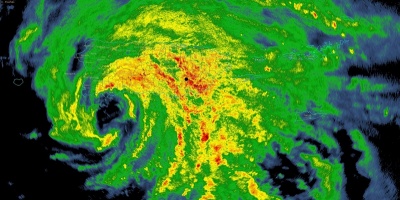 'Fiona' se convierte en un huracán de categoría cuatro de camino a las Bermudas