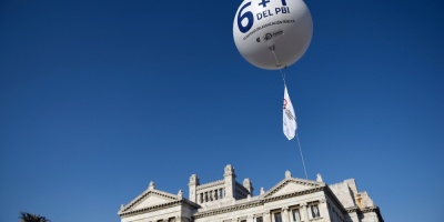 Docentes universitarios y de secundaria realizar�n huelga desde el martes