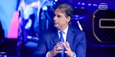 El presidente Lacalle Pou dijo que �no se puede hacer pol�tica� con �la gente que necesita que el Estado le d� un plato de comida�