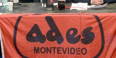 Docentes de Secundaria mantienen la huelga