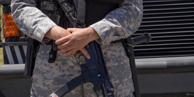 Ni�a herida de bala en ataque narco