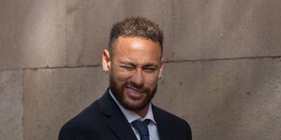 Un exrepresentante de Neymar dice que Messi fue "fundamental" para que fichara para el Bar�a