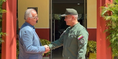 El ministro de Defensa de Venezuela afirma que est�n listos para aumentar cooperaci�n fronteriza con Colombia