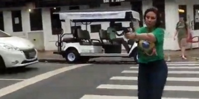 El Supremo brasile�o cita a la diputada bolsonarista que persigui� a un hombre con una pistola en plena calle
