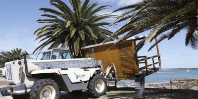 Comenz� la instalaci�n de las casetas de guardavidas en Maldonado