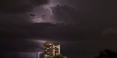 El INUMET emiti� un alerta por tormentas puntualmente fuertes