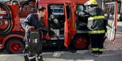 Bomberos se prepara para prevenir y controlar incendios