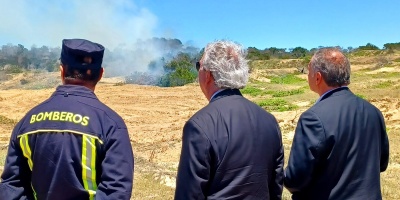 El Ministro del Interior Luis Albero Heber anunci� la incorporaci�n de viente camionetas multiprop�sito para bomberos de cara a la temporada de verano