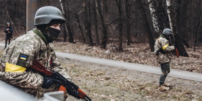 Presidente de Bielorusia "avisa" a Ucrania de que sufrir� una "destrucci�n completa" si no negocia con Rusia