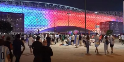 La selecci�n Argentina pas� a cuartos de final este s�bado tras vencer 2-1 a Australia