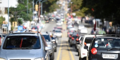 M�s de 3000 veh�culos han circulado por el puente Paysand�- Colon en los �ltimos d�as