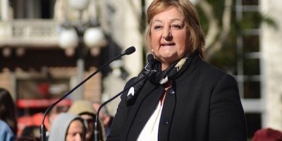 Kechichian: "Creo que la renuncia de Ache es cortar por el lado m�s fino"