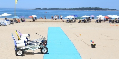 Playas accesibles de Punta del Este, Piri�polis y Sol�s comenzar�n a funcionar el 2 de enero