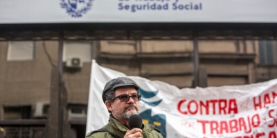 UNTMRA para y se moviliza contra la reforma