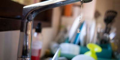 Instan a realizar un uso responsable del agua