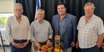 Cata de tomates reuni� en Punta del Este lo mejor de la gastronom�a, educaci�n y turismo