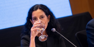 Esc�neres: Con la decisi�n del Tribunal de Cuentas "pierde el pa�s", dijo Arbeleche