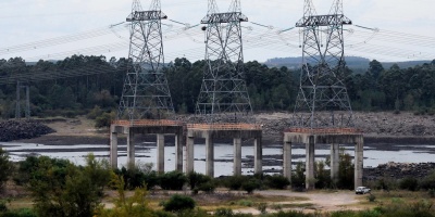 UTE negocia compra de energ�a el�ctrica a Brasil