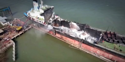 Al menos ocho muertos por la explosi�n de un petrolero en un astillero de Tailandia