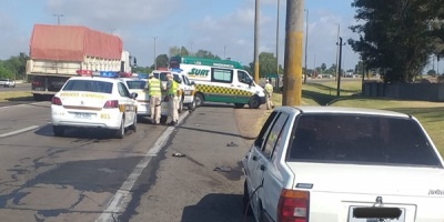 Un peat�n fue embestido en los Accesos, entre Ruta 1 y 5, su estado es grave
