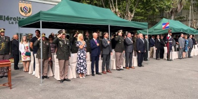 Lacalle Pou particip� de la asunci�n del nuevo comandante en jefe del Ej�rcito, Mario Stevenazzi