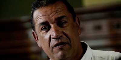 Senador Da Silva cuestion� la moral del senador Carrera