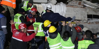 Ascienden a ms de 22.300 los muertos por los terremotos, casi 19.000 solo en Turqua