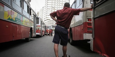 Un paro de actividades afecta a la l�nea 456 de la empresa COETC