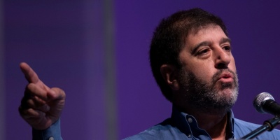 El presidente del Frente Amplio cuestion� a la fiscal del caso Astesiano por la investigaci�n que inici� sobre Gustavo Leal