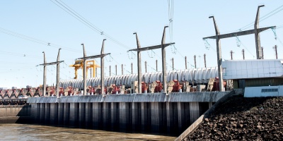 Represa de Salto Grande genera entre un 8 y un 10% del promedio habitual de energ�a el�ctrica