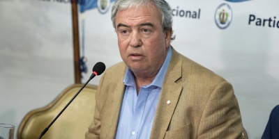 Heber sali� al cruce de Layera