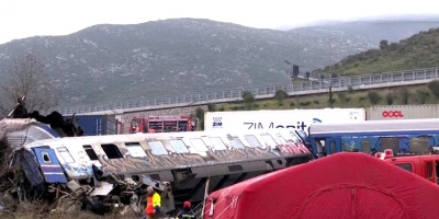Aumentan a 57 los muertos por el accidente de trenes en Grecia