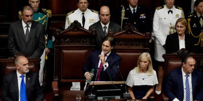 El discurso de Lacalle  tuvo gusto a poco y no asumi� responsabilidades pol�ticas, opin� el senador Bergara