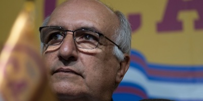 La rebaja de impuestos es el camino correcto que debe transitar el pa�s, afirm� el senador Guillermo Domenech