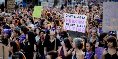 Miles de personas marcharon por 18 de julio en el marco del D�a Internacional de la Mujer