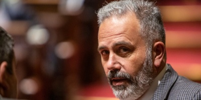 Diputado blanco denuncia contrataci�n de ex alcalde por $108.914 en la Intendencia de Canelones