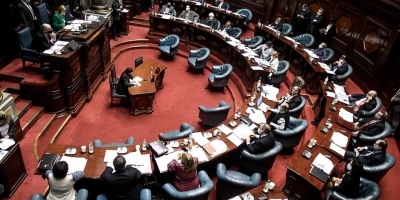 Senado vot� por unanimidad la rebaja IRPF e IASS