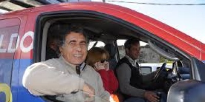 Prez dijo que si gana su prioridad ser poner lmite a excesos; Habl con Vzquez del tema