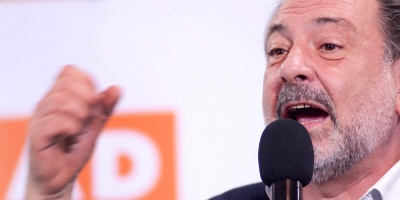 El senador del Partido Nacional Jorge Gandini dijo que el PIT-CNT miente y que �se va ha tener que guardar en el bolsillo todo lo que est� diciendo�