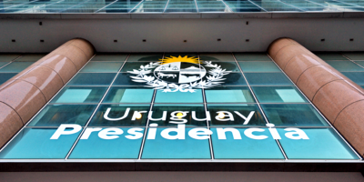 Lacalle Pou respald� a las autoridades de la ense�anza por el conflicto del IAVA y cuestion� el estado del sal�n gremial estudiantil