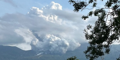 Entra en erupci�n el volc�n Rinc�n de la Vieja, en Costa Rica